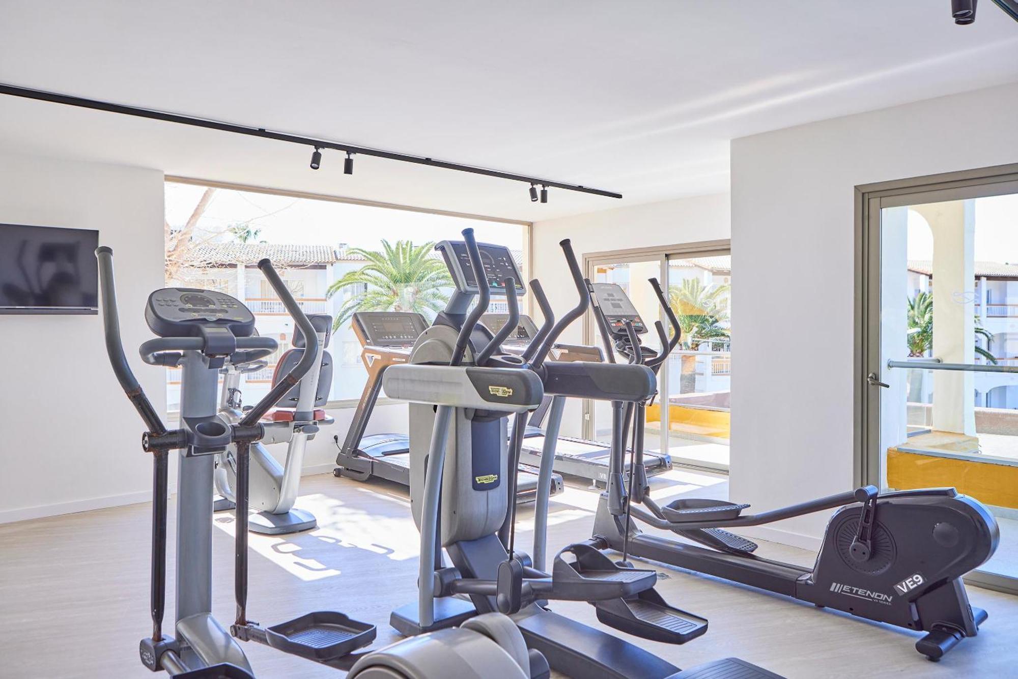 Zafiro Tropic Aparthotel Port de Alcudia  Luaran gambar